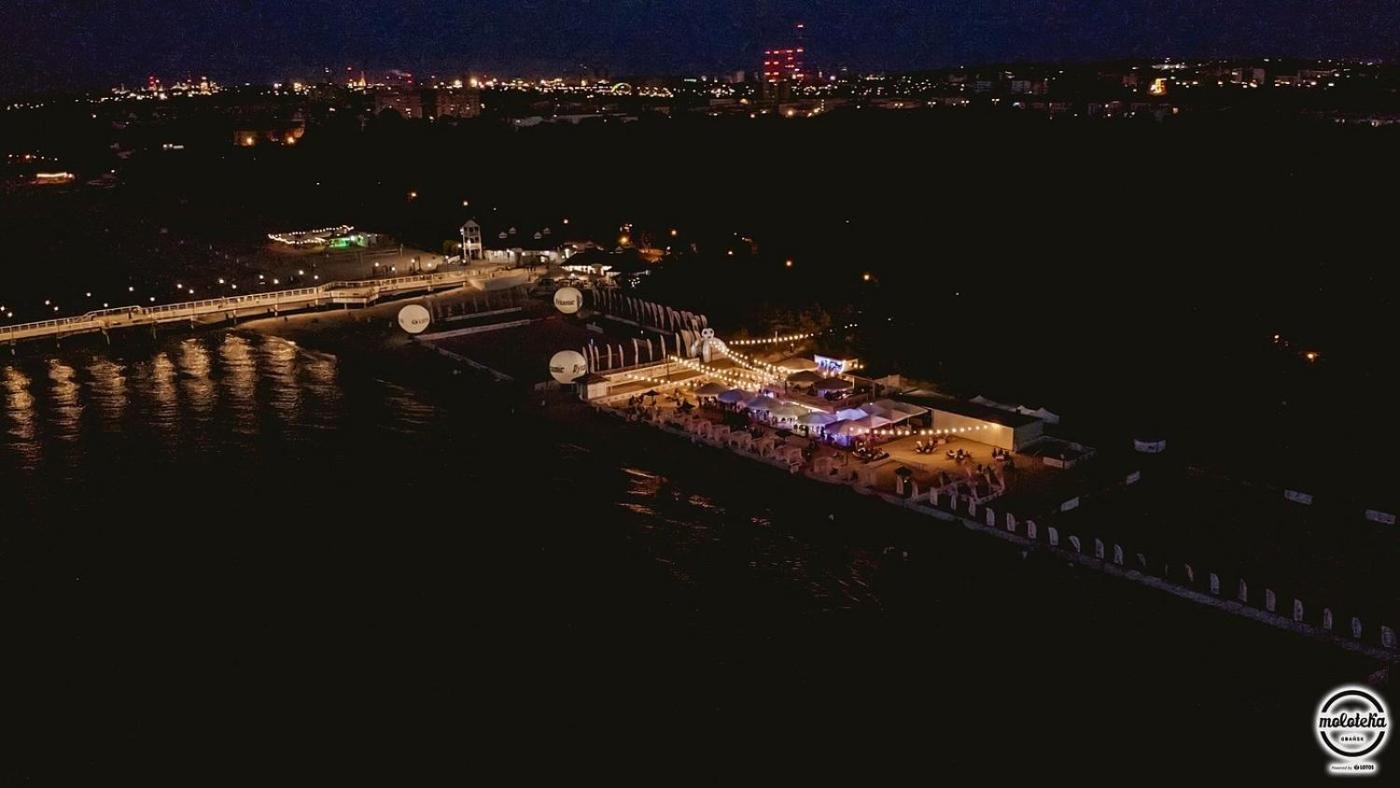 Topaz - 700 M Do Plazy - Brzezno - Azw Danzig